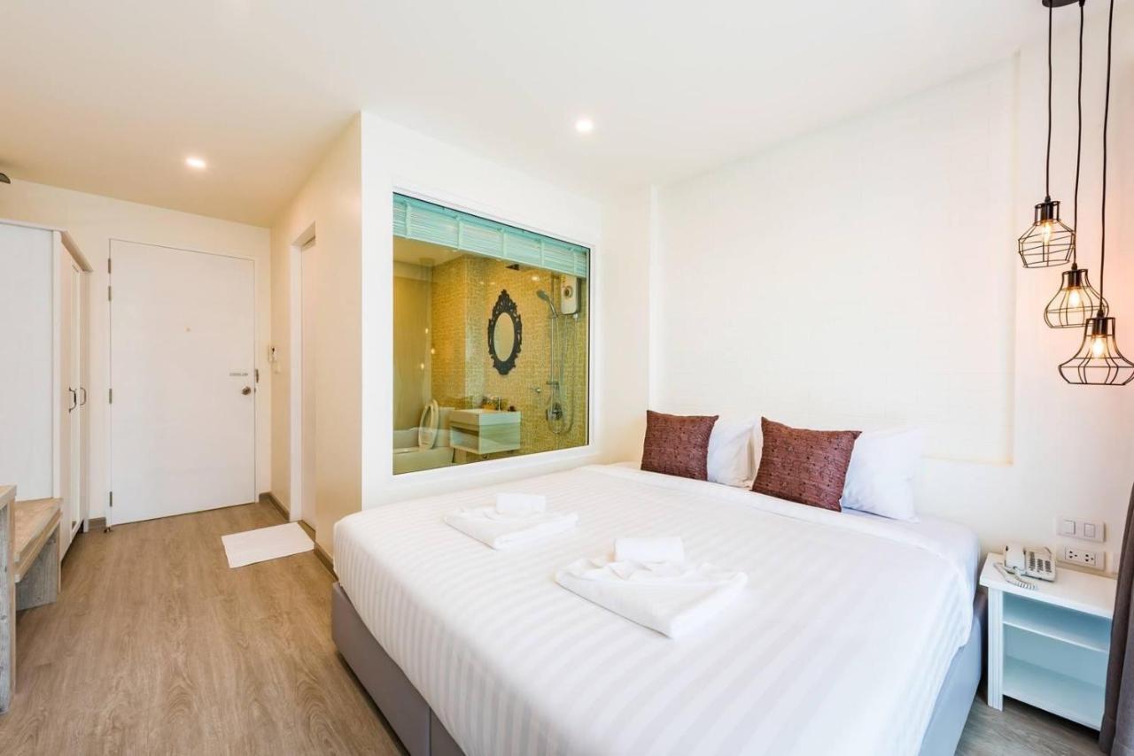 Lullabella Hotel Patong Exterior photo
